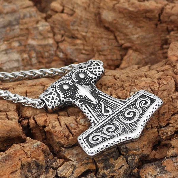 

wind jewelry stainless steel pendant norwegian viking odin crow head raytheon hammer necklace for men and women, Silver