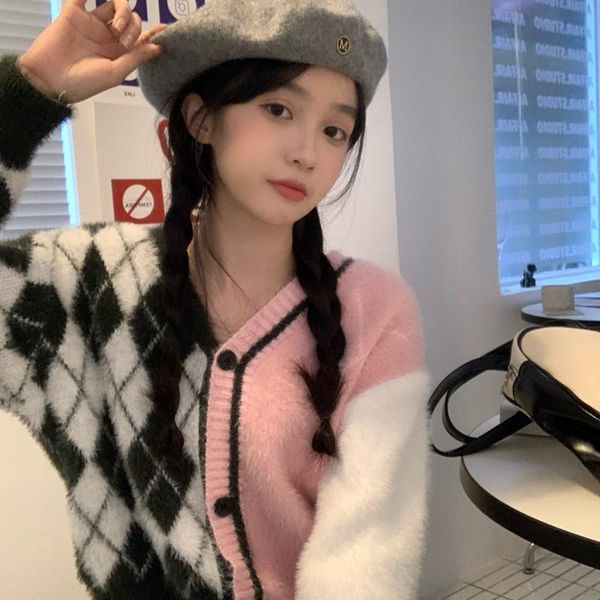 

women's sweaters v-neck diamond college loose sweater, White;black