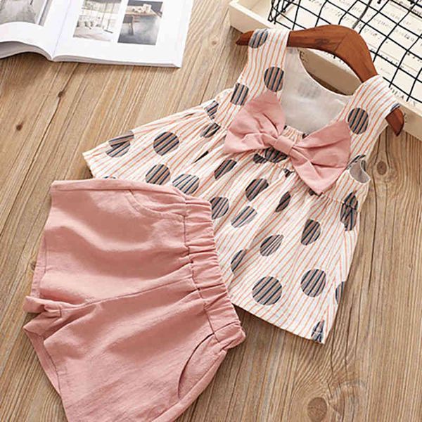 

summer grils clothes set fashion dot big bow t-shirt+ shorts children clothing kids 2pcs 210515, White