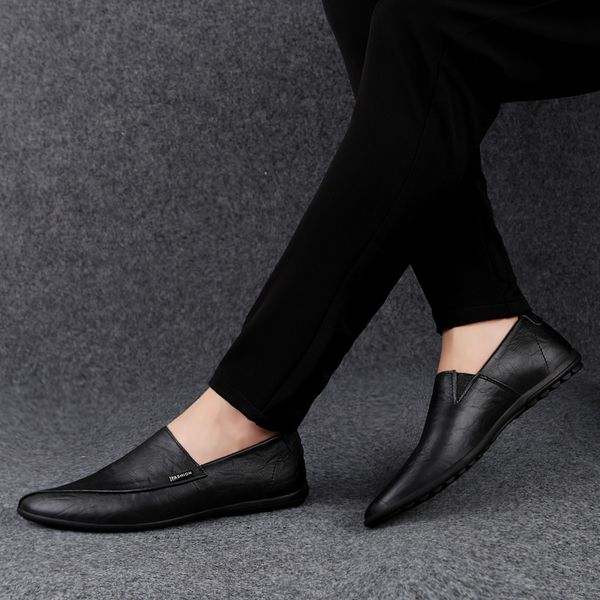 

dress shoes spring leather men's loafers comfortable breathable and slip-on driving casual shoes soft bottom 38-44 peas black brown t6e