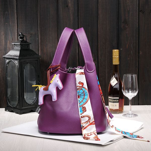

2021 cow leather simple women's litchi pattern hand carrying small square portable bucket shopping cabbage basket