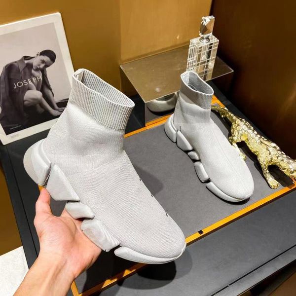 

20201 new men's and women's socks shoes, fashion brand comfortable and leisure one-step designer sneakers, Red;white