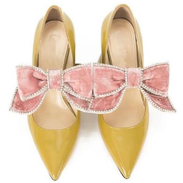 

shoes yellow/black slide-on toe shoe jump woman knot female