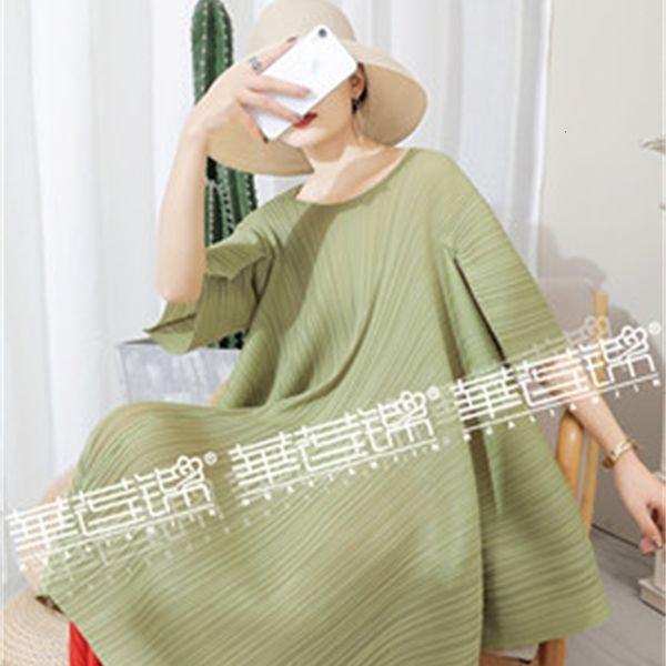 

knits miyake fold half sleeve fashion solid color loose long cloak, White