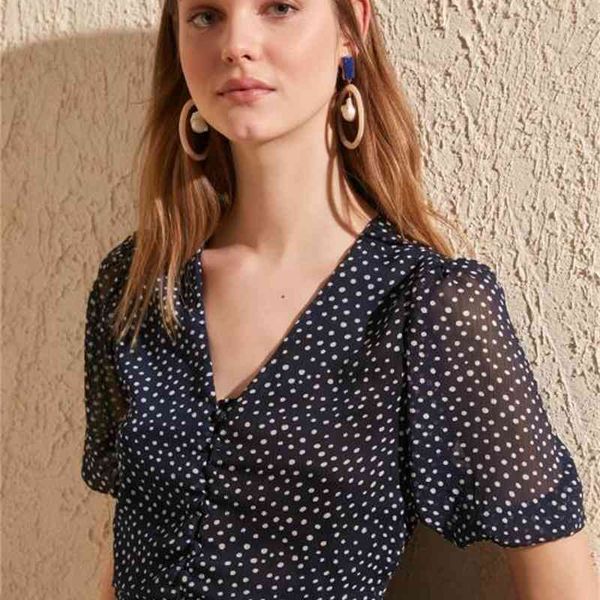 

women's blouses & shirts trendyol polka dot bluz twoss20bz0536 p0ks, White