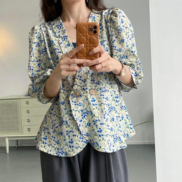 

women's blouses & shirts 2021 summer shirt women chiffon sleeve print green floral v-neck female korean fashion cardigan tuni, White