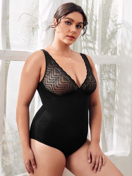 

plus contrast lace shapewear bodysuit 52v6#, Black;white