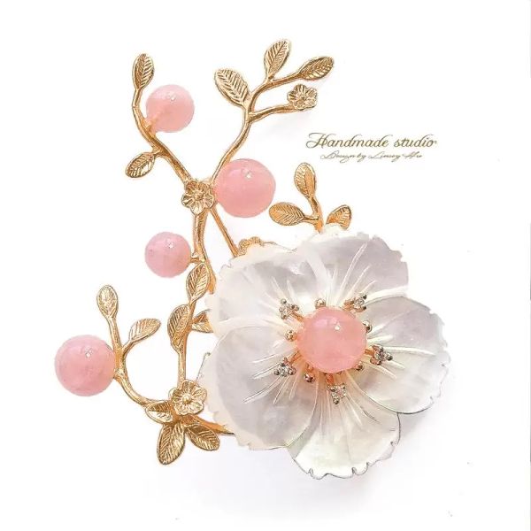 Pins, Broches CCIJING Romantic Pearl Broche Flor Elegante Party Vestido Artesanal Acessórios XZ3007