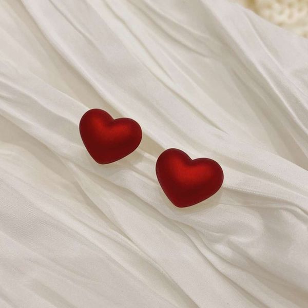 

red pearl love earrings female peach autumn winter temperament net red