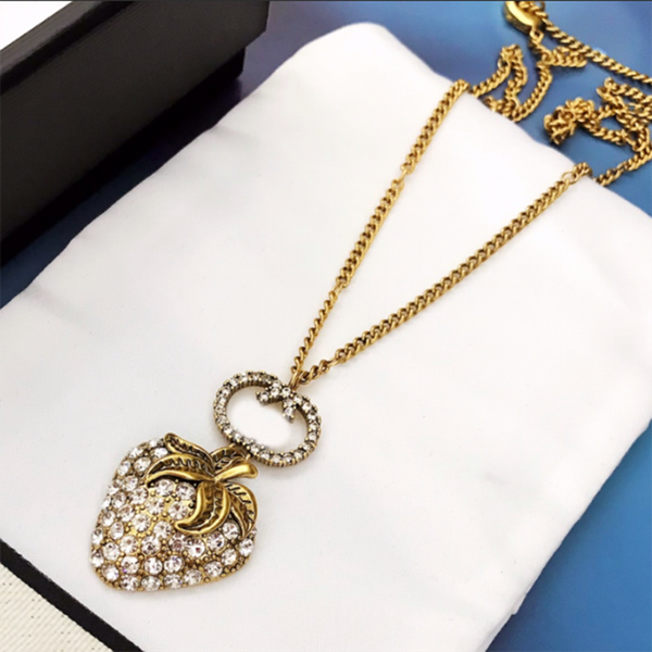 

designer necklace strawberry diamond pendant necklaces designers womens necklaces luxury g fashion jewelry women mens pendants necklaces d21, Silver