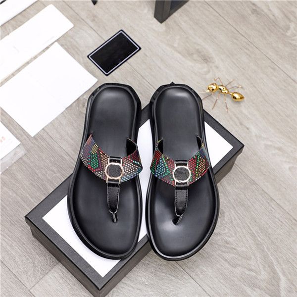 

classic fashion black soft leather men slippers letter bees green flip flops lazy lady slipper flat chain sandals casual beach slip