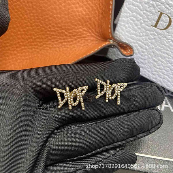 

d home 925 sterling sier pearl earrings women's simple and small letter earrings temperament net red, Golden