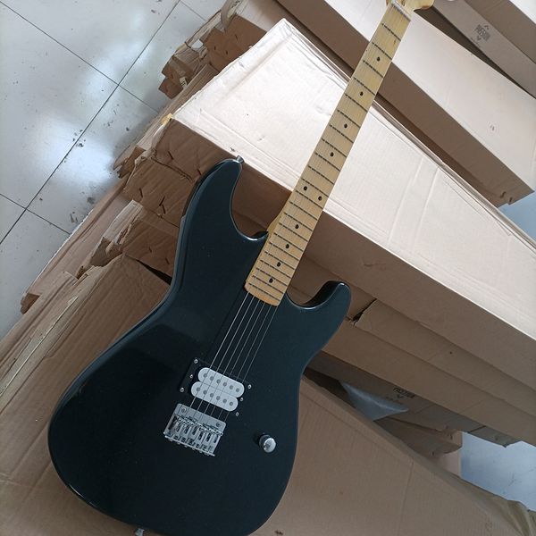 

6 strings black electric guitar with maple fretboard,22 frets