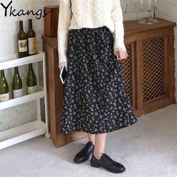 

vintage white black floral design pleated skirt spring women korea style all-match elastic high waist long a-line 210421