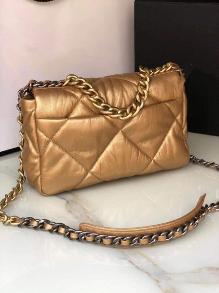 

evening bags high-quality leather chain messenger bag classic three-color metal mixed shoulder strap one-shoulder noble lady handbag