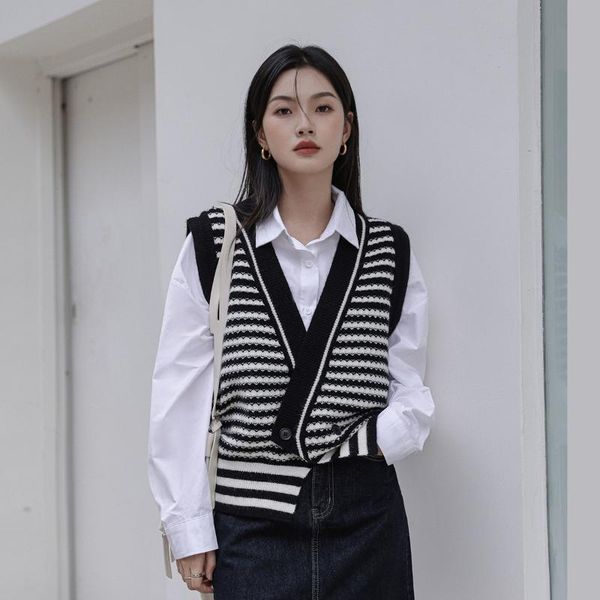

women's sweaters 21 autumn fashion striped loose and lazy style versatile knitted vest znsi2849.kio, White;black