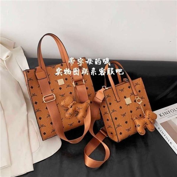 

21 spring summer women's m fashion shoulder hand messenger zipper printed tote bag
