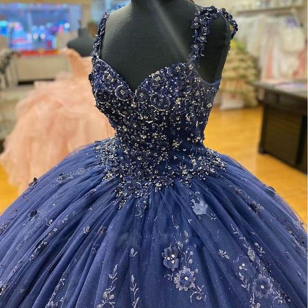 Marinho Azul Floral Lace Appliques Quinceanera Vestidos Spaghetti Cintas Doces 15 Vestidos Glitter Princesa Meninas Festa Dress