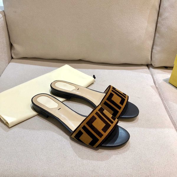 

factory flat sandals for women 2021 zlh, Black