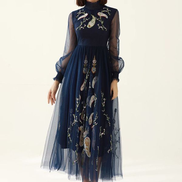 

spring track retro ethnic style embroidered long-sleeve flowers great pendulum scrub tulle dress, Black;gray