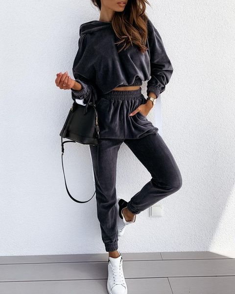 

velvet hooded sweatshirt suits women casual drop shoulder sleeve long sleeve and pant autumn winter women's two pieces set 210521, White