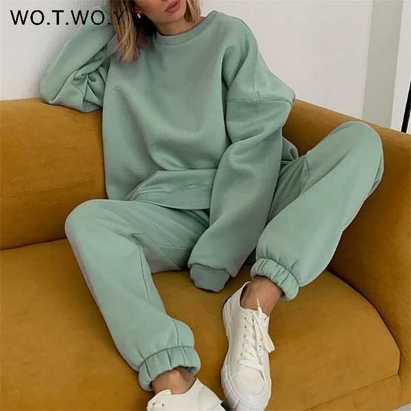 

wotwoy autumn winter warm fleece sweatshirt and pants matching set women two pieces tracksuits casual female loose sweatpants 211023, Black