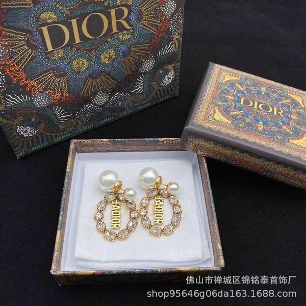 

2021 new designer family spring and summer products full diamond front back pearl earrings s925 silver needle, Golden