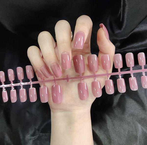 

false nails solid color mirror middle length coffin nail ballet press on tip for art artificial fingernails fake equipment, Red;gold