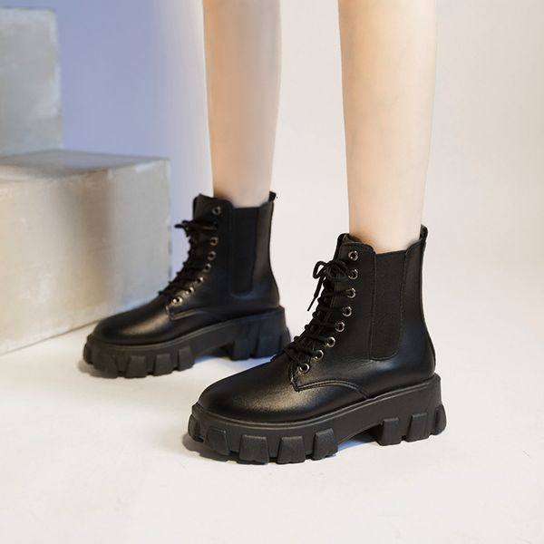 

martin autumn 2021 korean round head thick bottom increased short barrel solid color fashion casual women's boots trend, Black