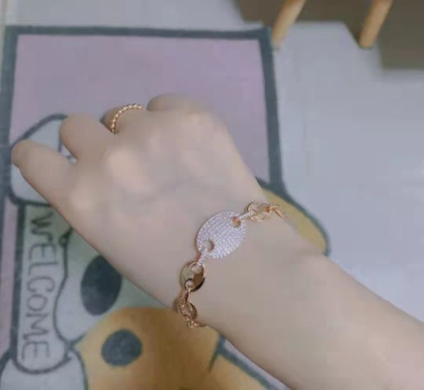 

bangle bracelet chain linked pig nose diamond designer watches women men couple fashion designer watche wedding party thanksgiving day valen, Black