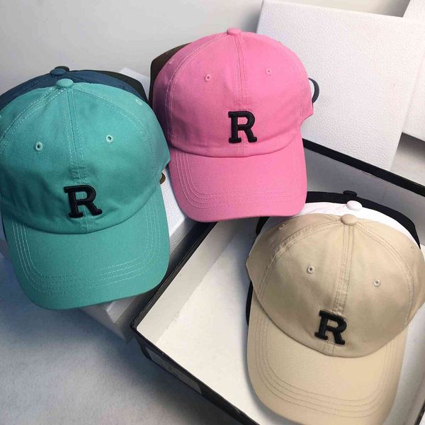 

net red embroidered r letter cotton baseball cap signature and designer simple star street cap student sports cap, Black;white