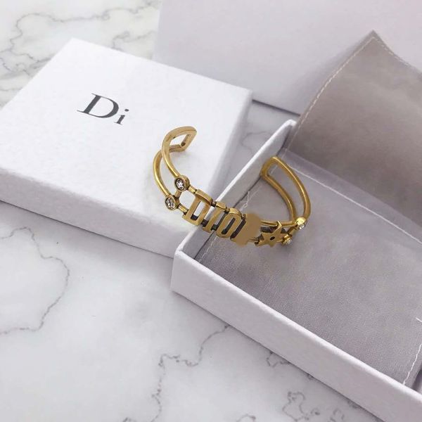 

signature d classic letter bracelet 5e7s, Black
