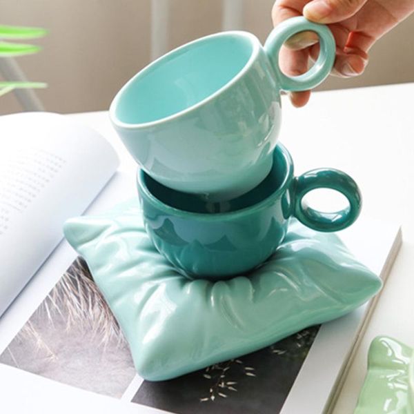 

mugs nordic style ceramic cup with pillow coffee christmas mug birthday drinkware for tea