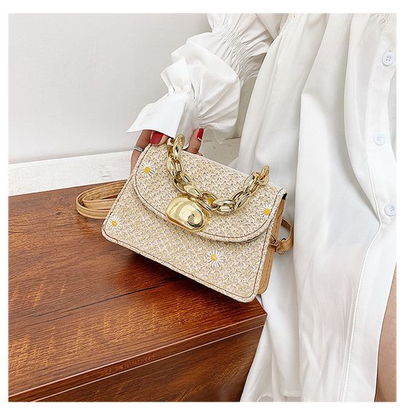 

new handbags autumn and winter 2021 fashion small square woven single shoulder messenger chain embroidered flower girl bag factory direct sa