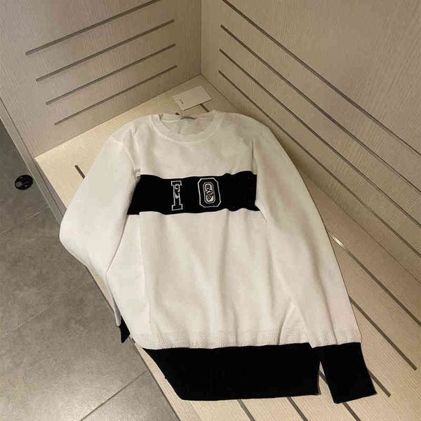 

2022 factory wholesale new white women's splicing round neck pullover casual loose letter embroidery long sleeve sweater, Black;gray