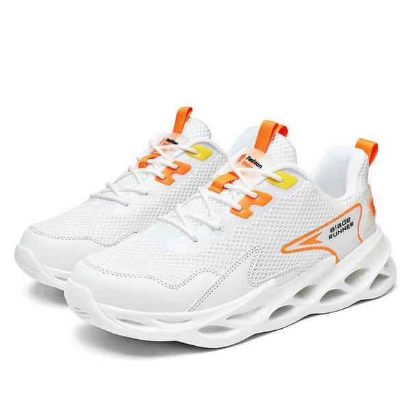 

comfortable and fashionable sports shoes in summer