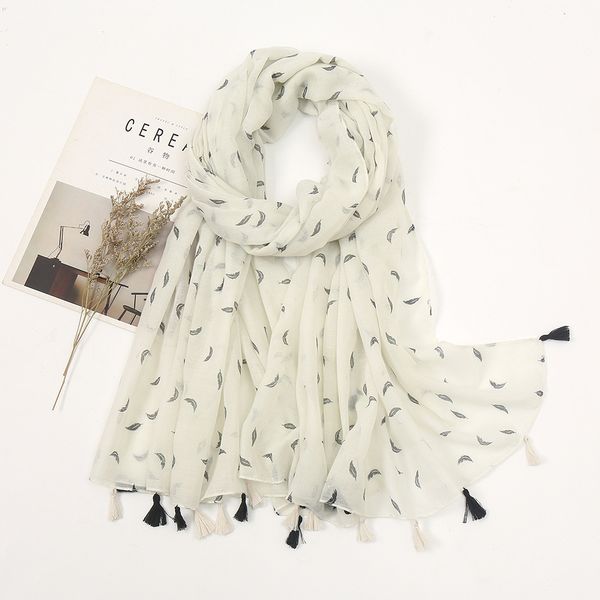 

shawls style printed cotton and linen sunscreen scarf versatile casual white feather cute womens accessories shawl no. 4, Blue;gray
