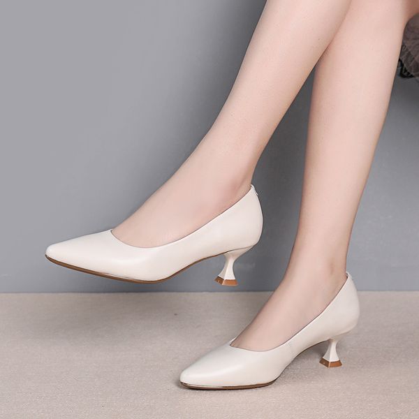 

luxury dress shoes leather layer comfortable high pointed soft thin heels versatile 2021 women's leather sho, Black