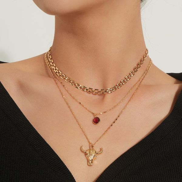 

pendant necklaces alloy bull head red resin necklace for women choker clavicle chain layered female 2021 fashion jewelry, Silver