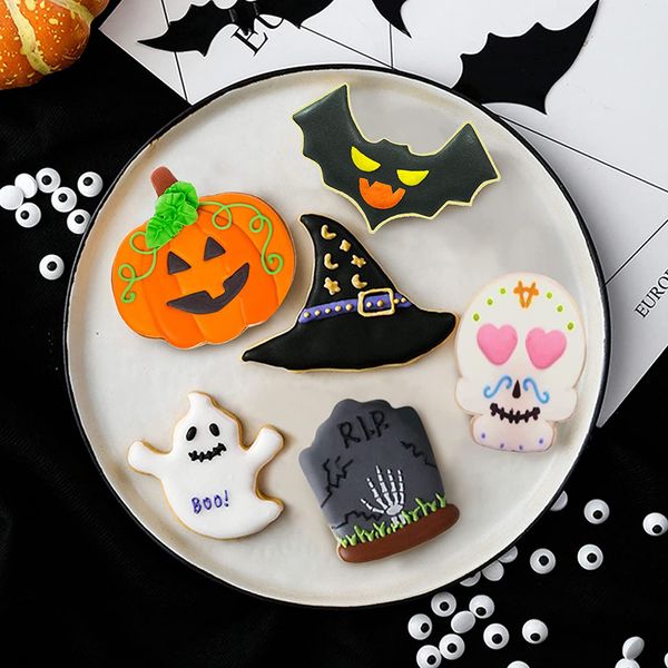 

10PCS Stainless Steel Halloween Biscuit Mold Cake DIY Baking Tools