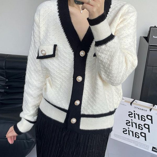 

women's knits & tees [ewq] korea knitted color contrast cardigan women autumn 2021 v-neck loose single breasted long sleeve sweater coa, White