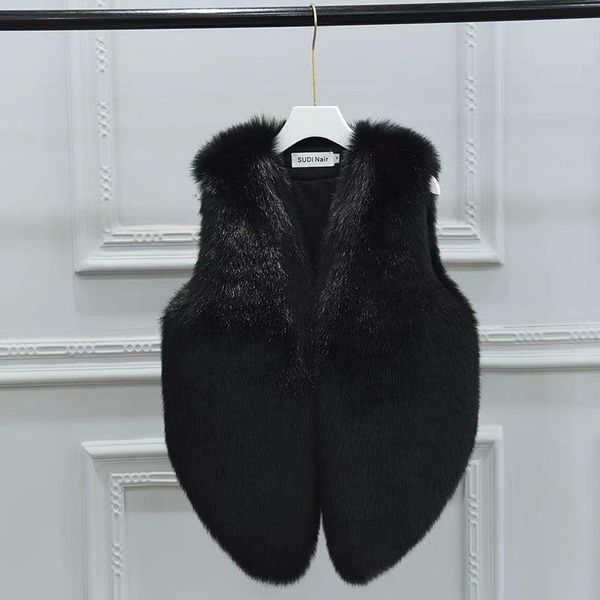 

women's vests 2022 new fashion short imitation rabbit hair women plush vest autumn winter warm vest invisible button, Black;white