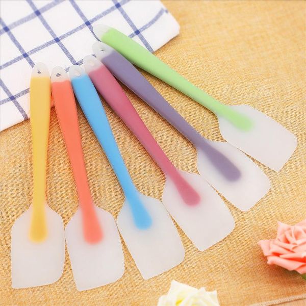 

baking & pastry tools utensils large translucent integrated high temperature resistant cake spatula