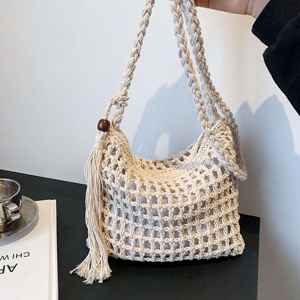 

literature and art small frh hollow out cotton thread bag 2021 weaving square leisure tassel cross