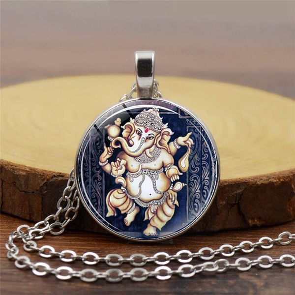 

accsori: india shinto time necklace, round metallic glass clavicle chain, Silver