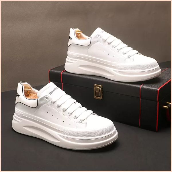 Primavera Homens Vulcanize Negócios Sapatos De Casamento Marca Branco Passeios Ao Ar Livre Passeio Masculino Europeu Design De Moda Europeu Adulto Respirável Mocassins Casuais Y27