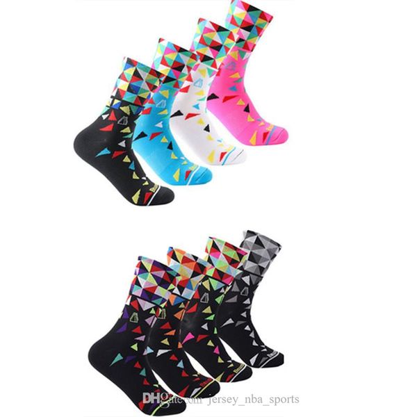 

21 2019 professional brand cycling sport socks protect feet breathable wicking socks cycling bicycles, Black