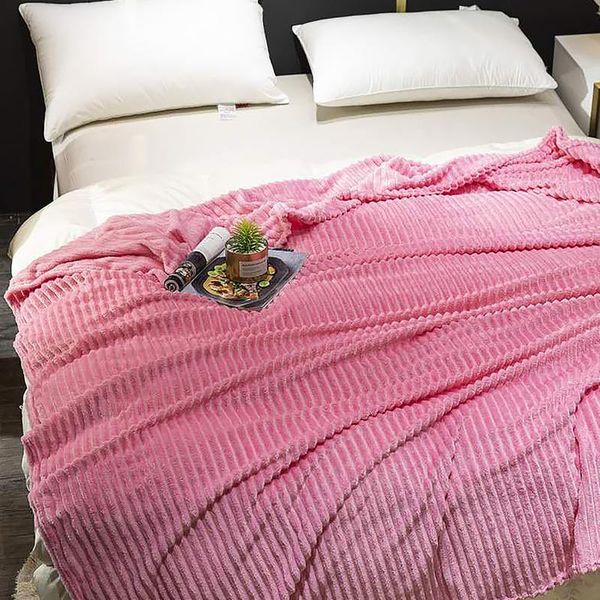

blankets king size coral fleece blanket warm and skin-friendly machine wash pink