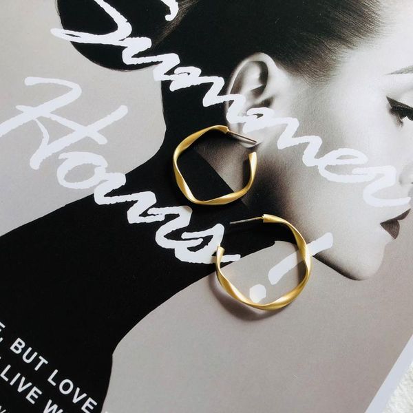 

hoop & huggie s925 dumb gold fashion wowem round earring, Golden;silver