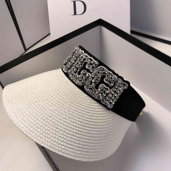 

hat women's new g-letter fashion versatile casual rhinestone straw hat for holiday travel sunscreen hat, Black;white